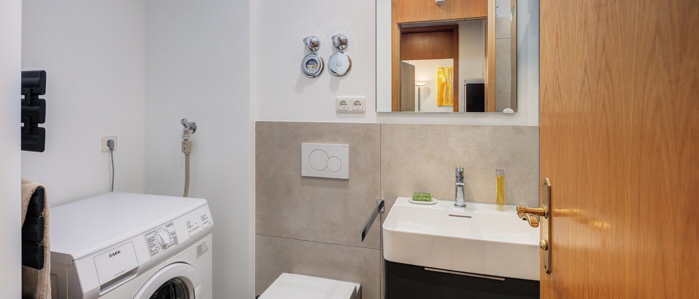 apartment München Laim 02 bathroom 11881