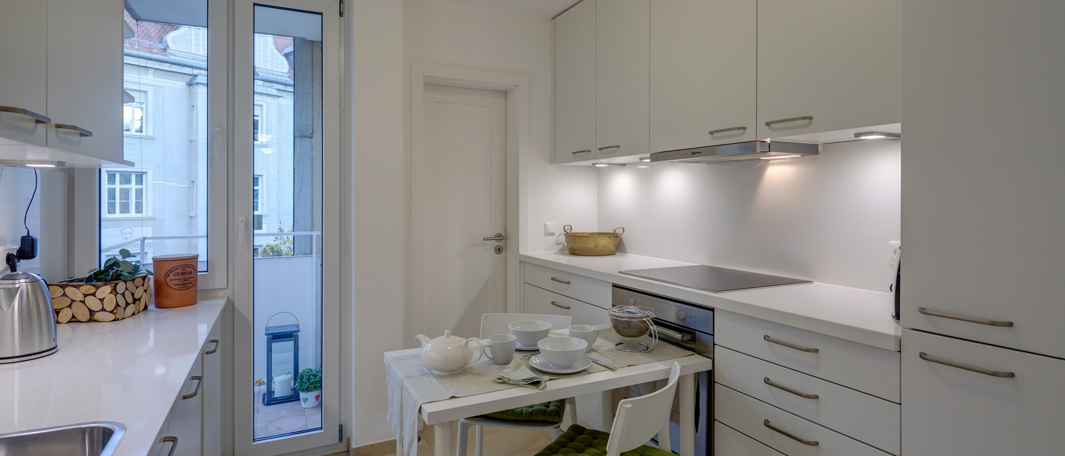 apartment München Schwabing (links der Leopoldstraße) 01 kitchen 11895