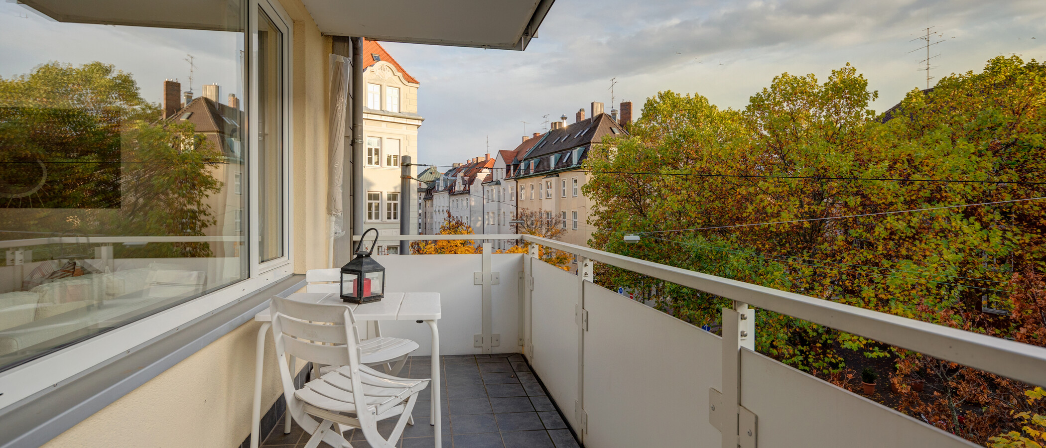 apartment München Schwabing (links der Leopoldstraße) 01 balcony 11895