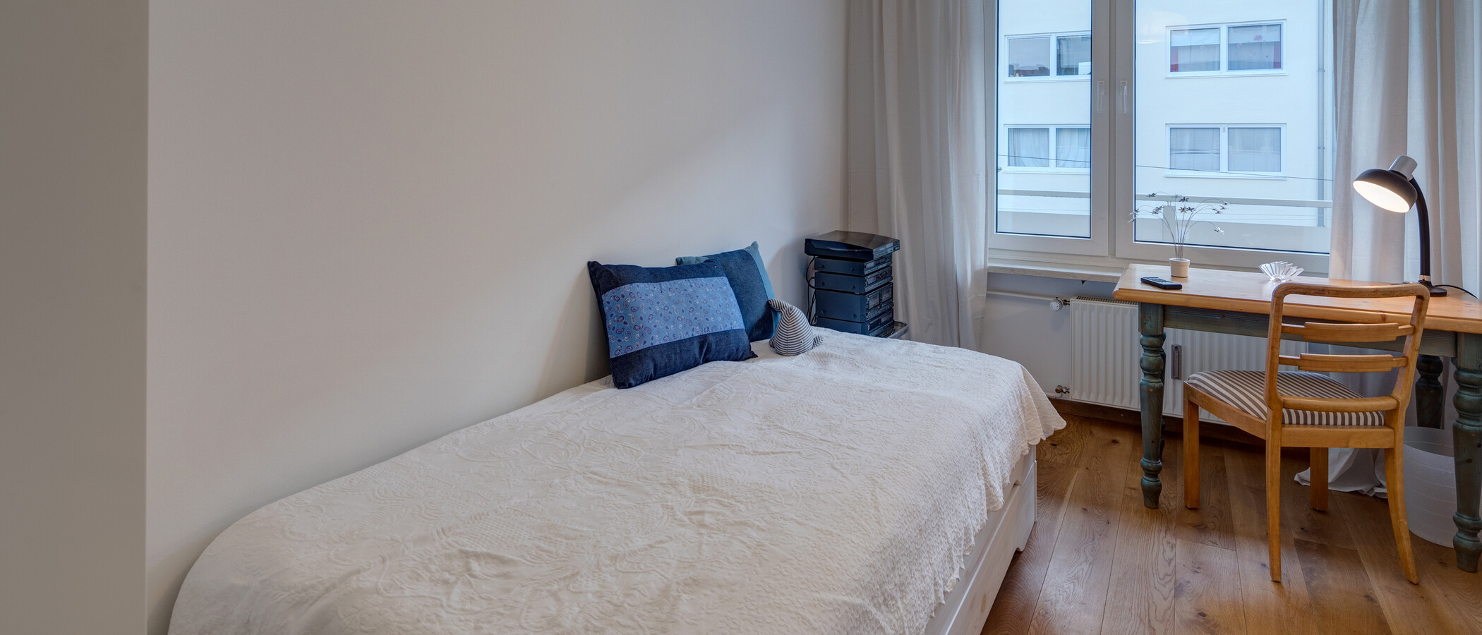 apartment München Schwabing (links der Leopoldstraße) 02 2. bedroom 11895