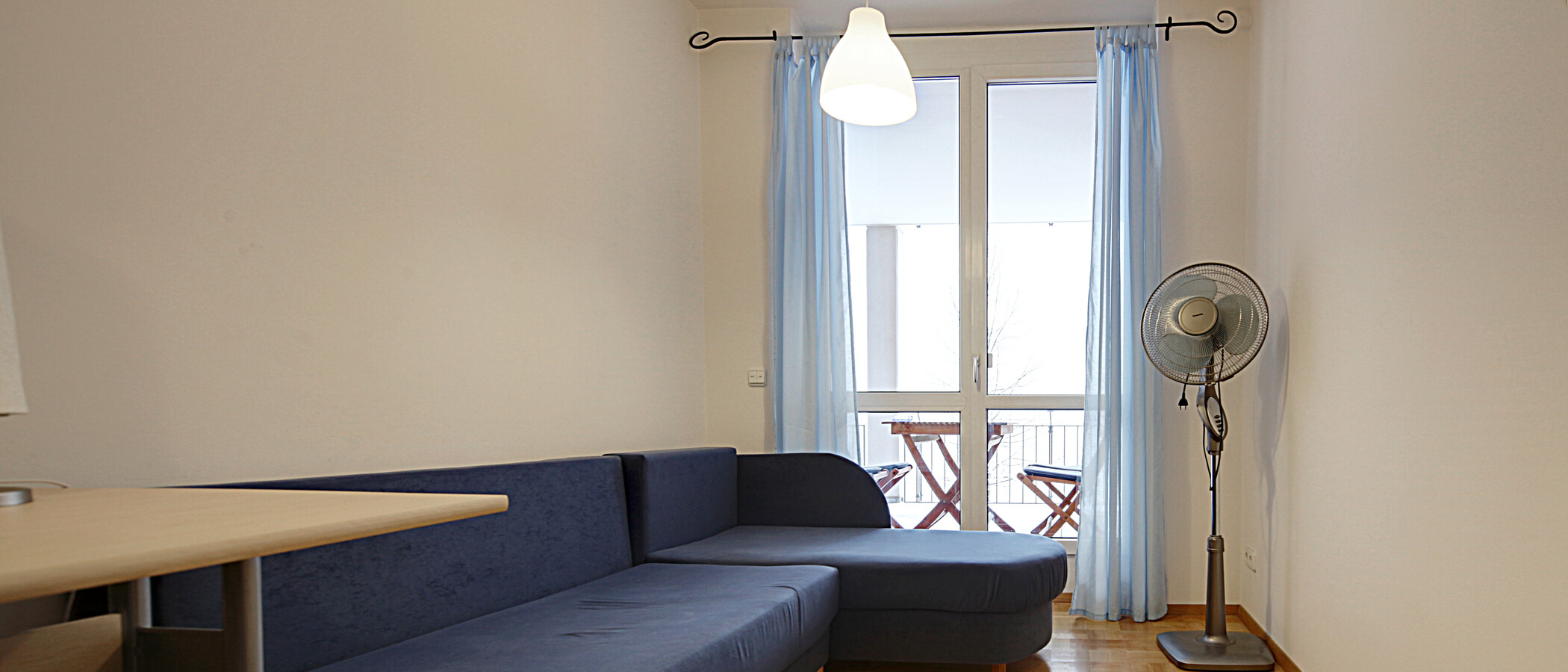 apartment München Schwabing (links der Leopoldstraße) 02 guest room 1191