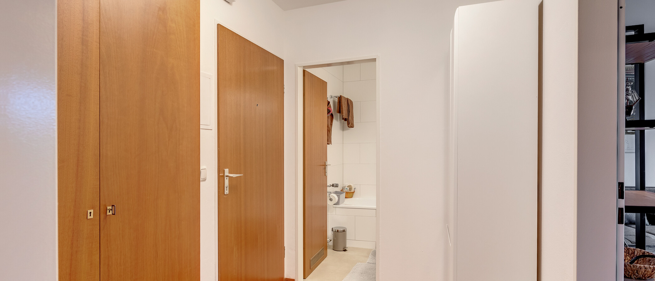 apartment München Obermenzing 02 hall 11911