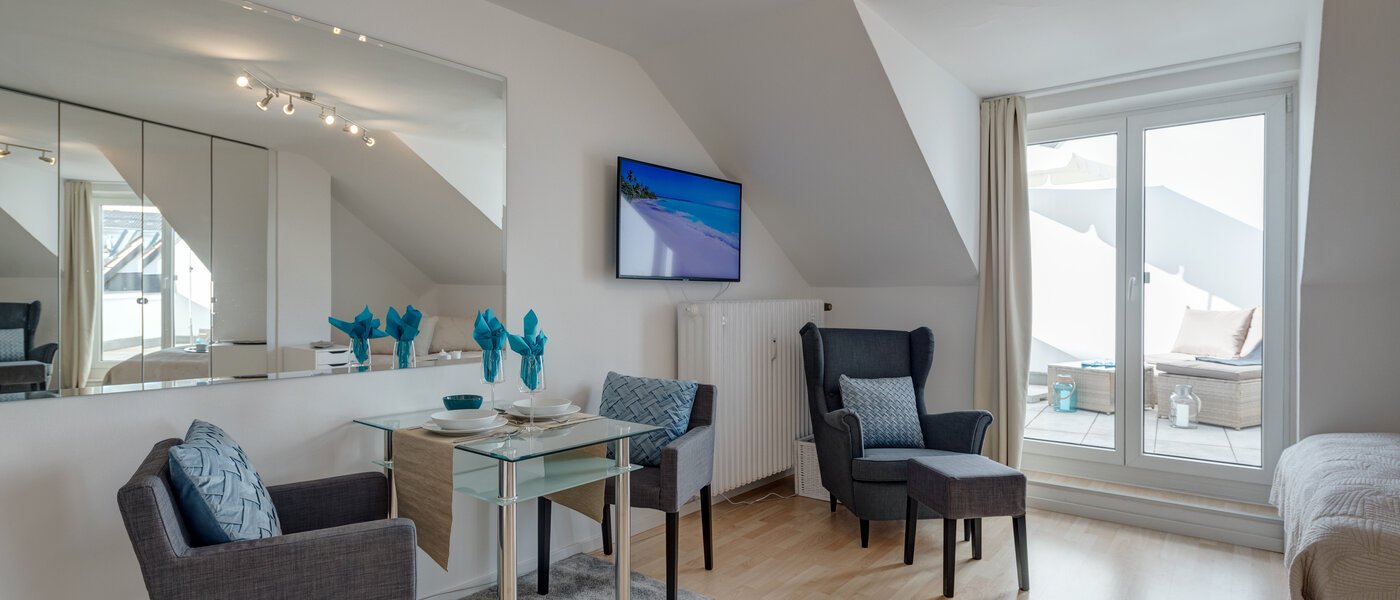 attic apartment München Obergiesing 01 living area 11915