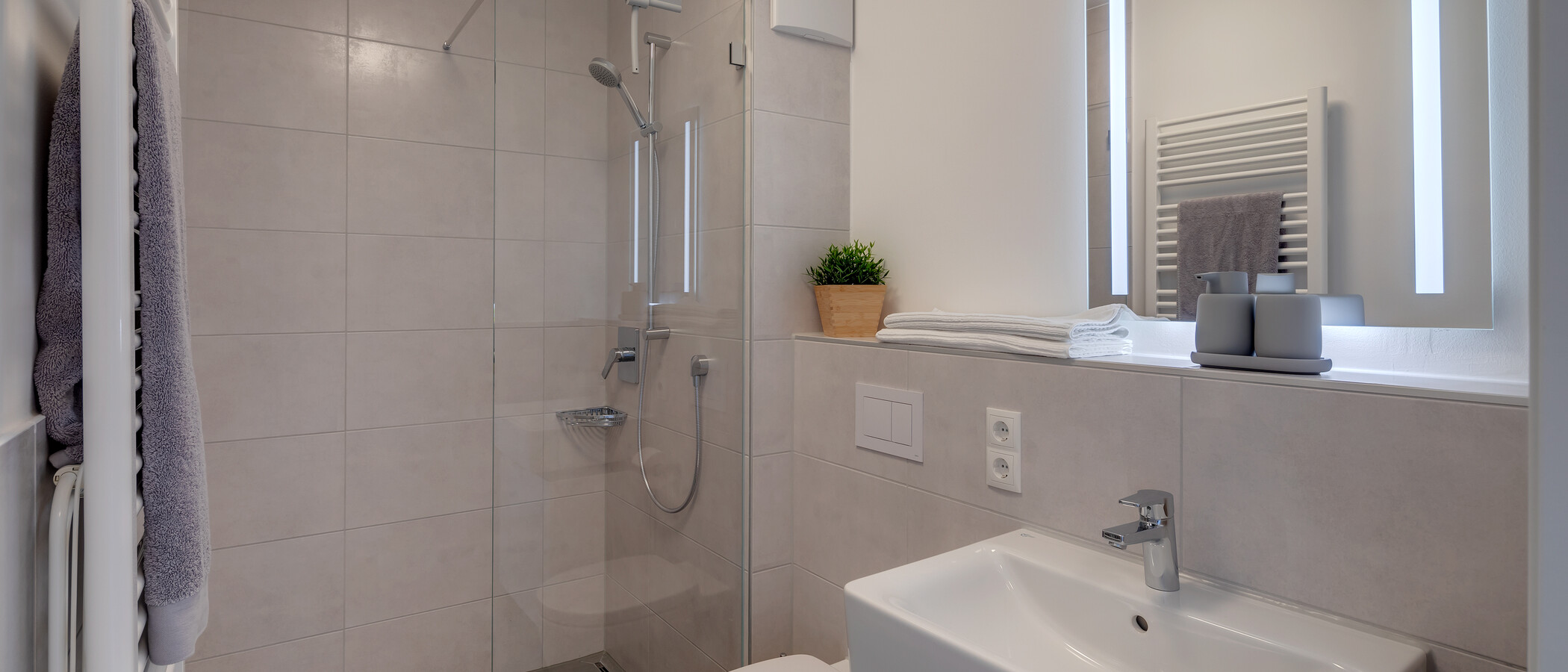 studio München Milbertshofen 01 bathroom 11961