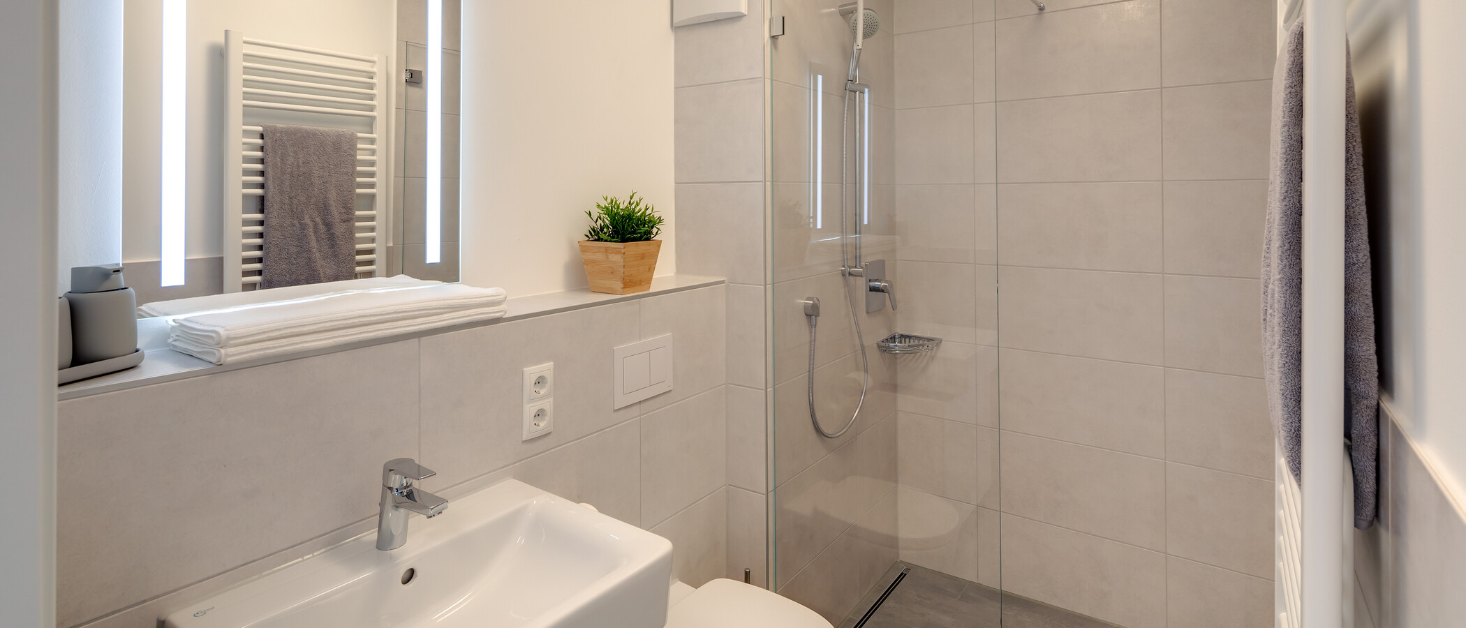 studio München Milbertshofen 01 bathroom 11962