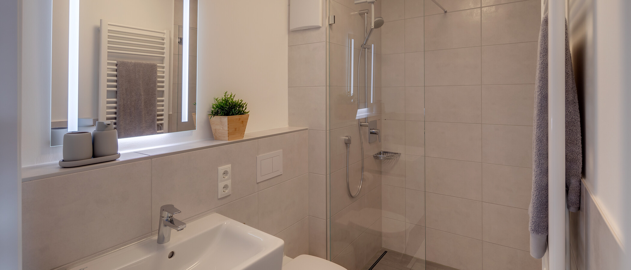 studio München Milbertshofen 01 bathroom 11966