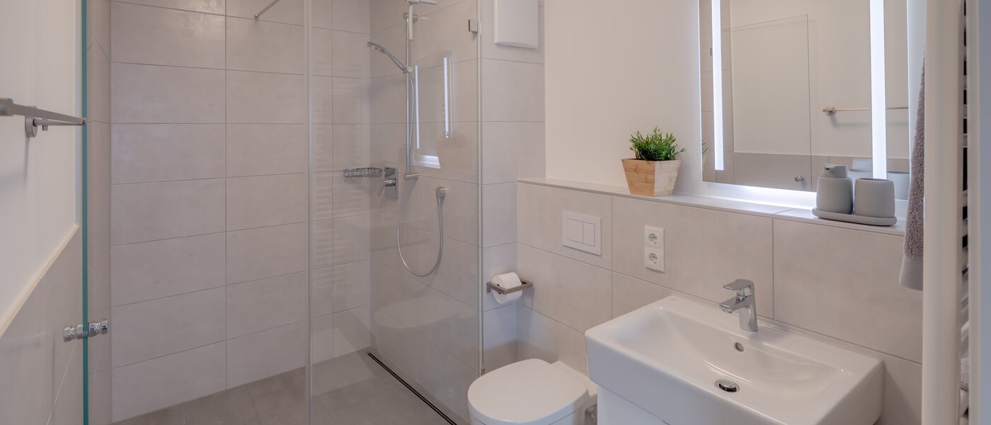 studio München Milbertshofen 01 bathroom 11972