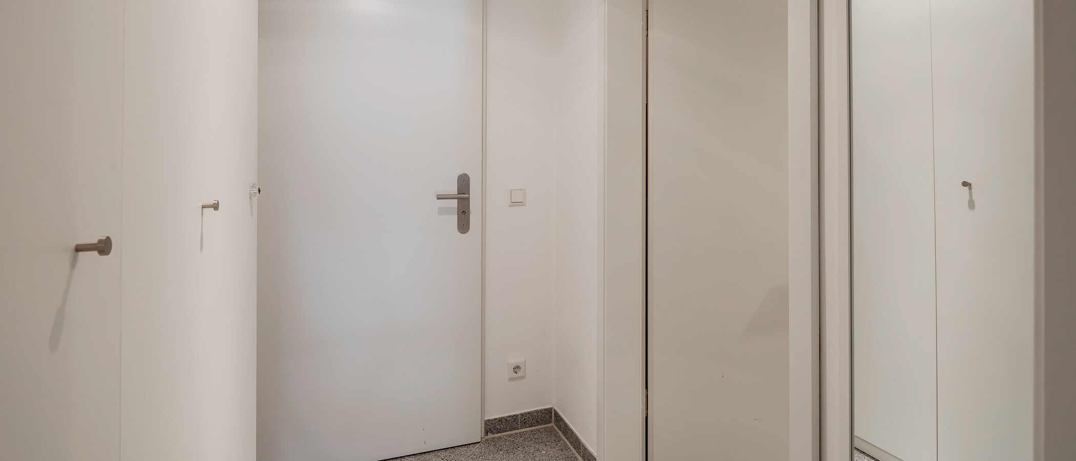 apartment München Neuhausen 03 hall 11978