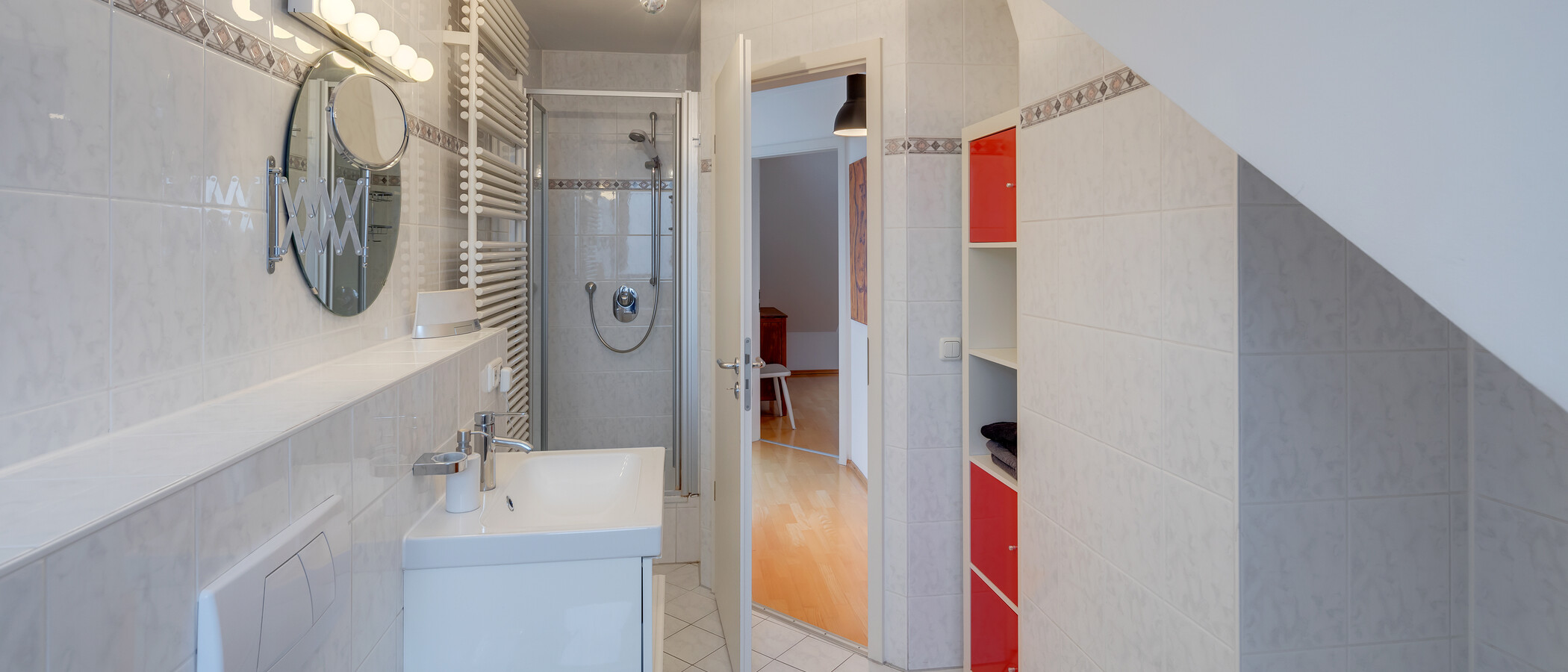 apartment München Milbertshofen 03 bathroom 11984