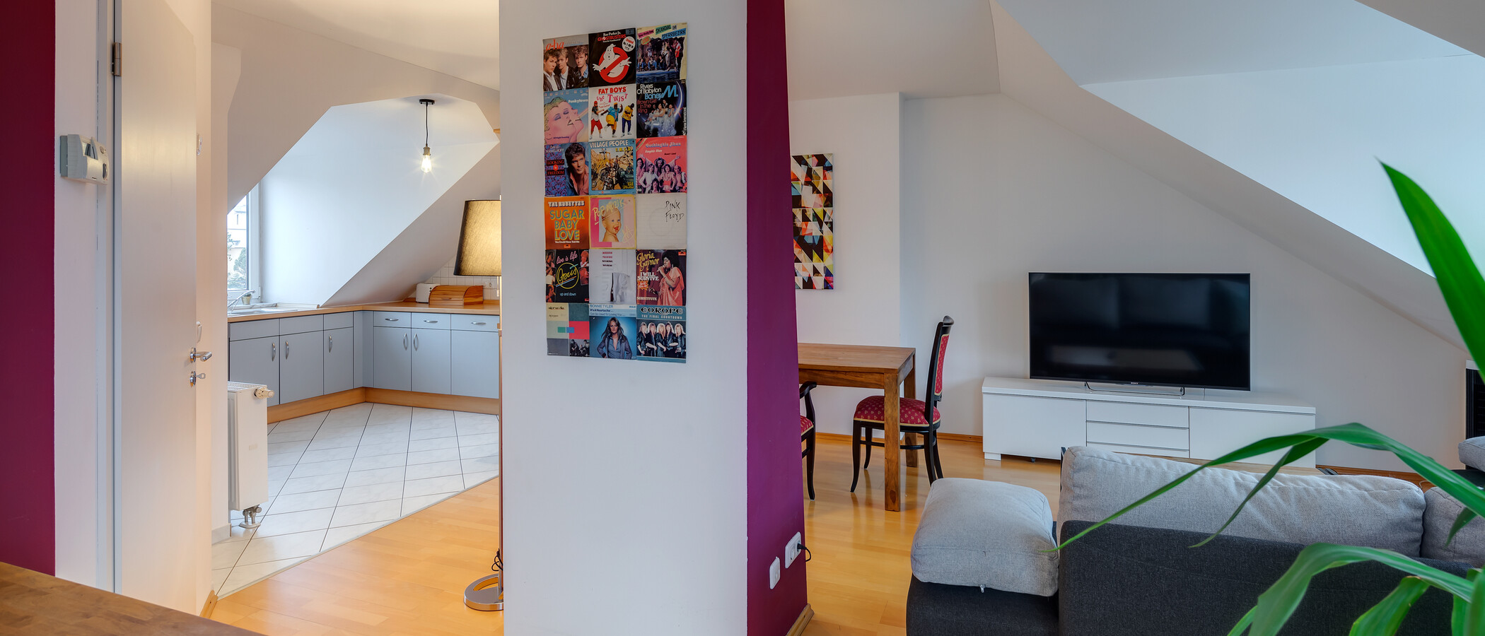 apartment München Milbertshofen 05 living area 11984