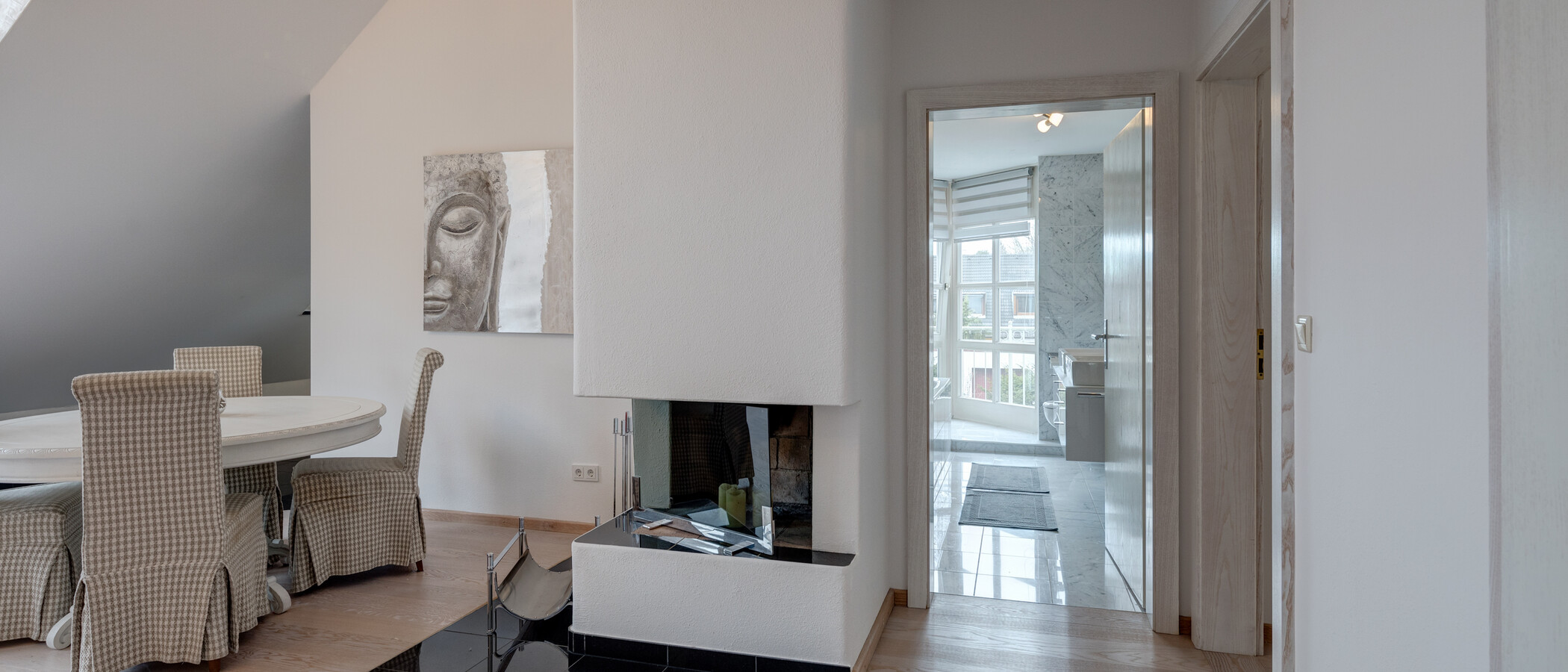 gallery apartment  Pullach im Isartal 05 living area 12007
