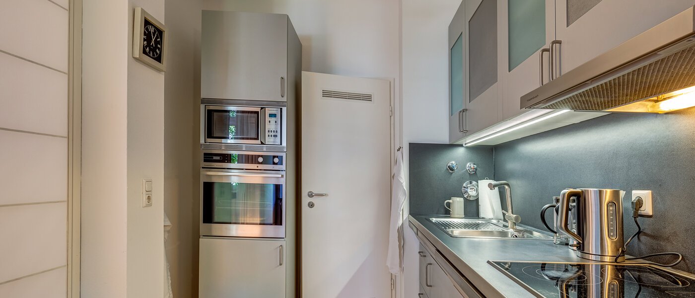 apartment München Bogenhausen 03 kitchen 1203