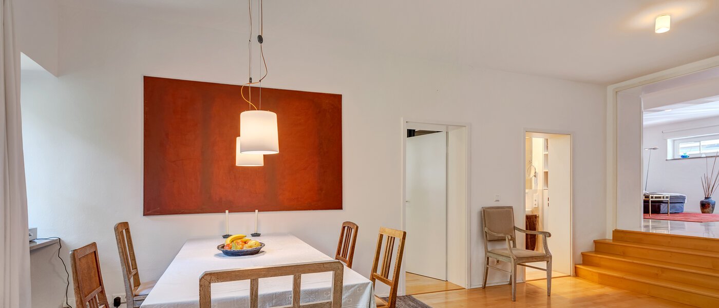 apartment München Bogenhausen 01 dining area 1203