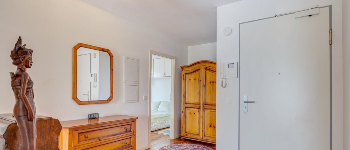 apartment München Obersendling 02 hall 12035