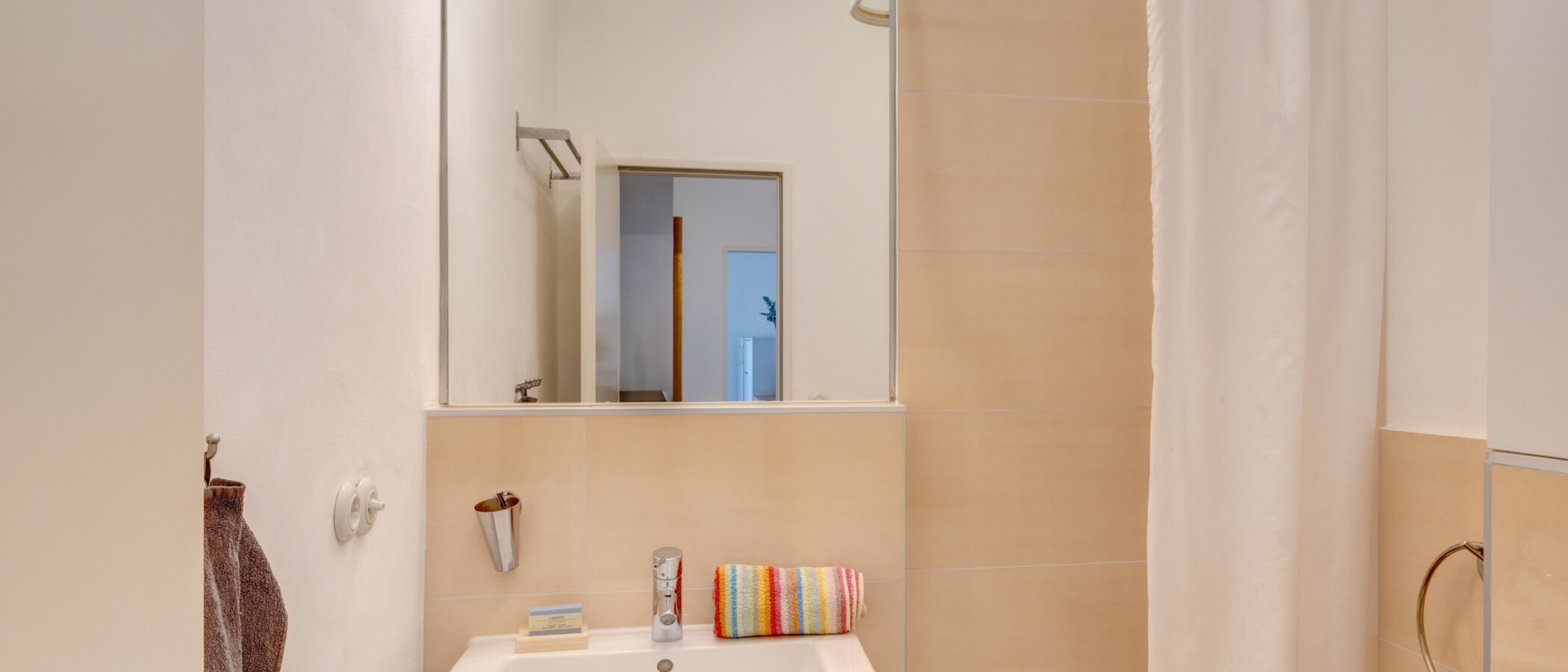 apartment München Haidhausen 01 bathroom 12036