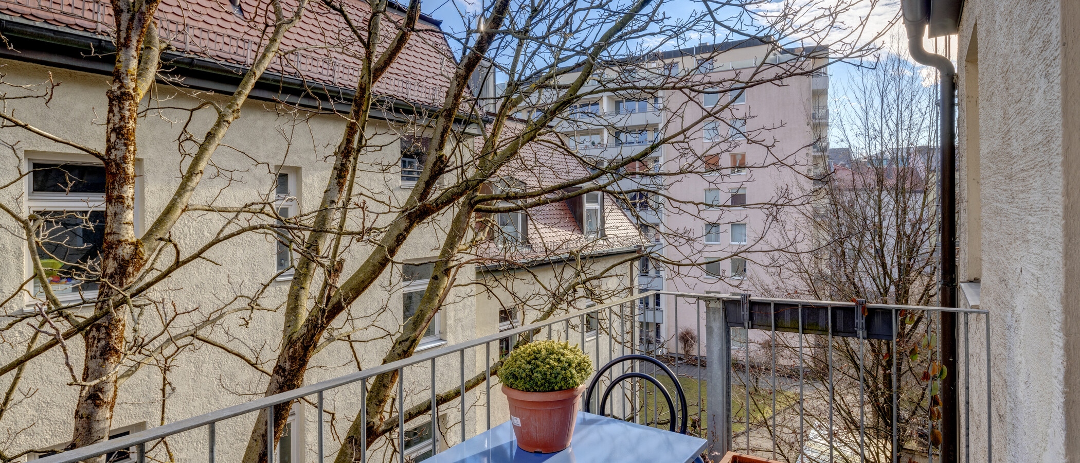 apartment München Haidhausen 01 balcony 12036