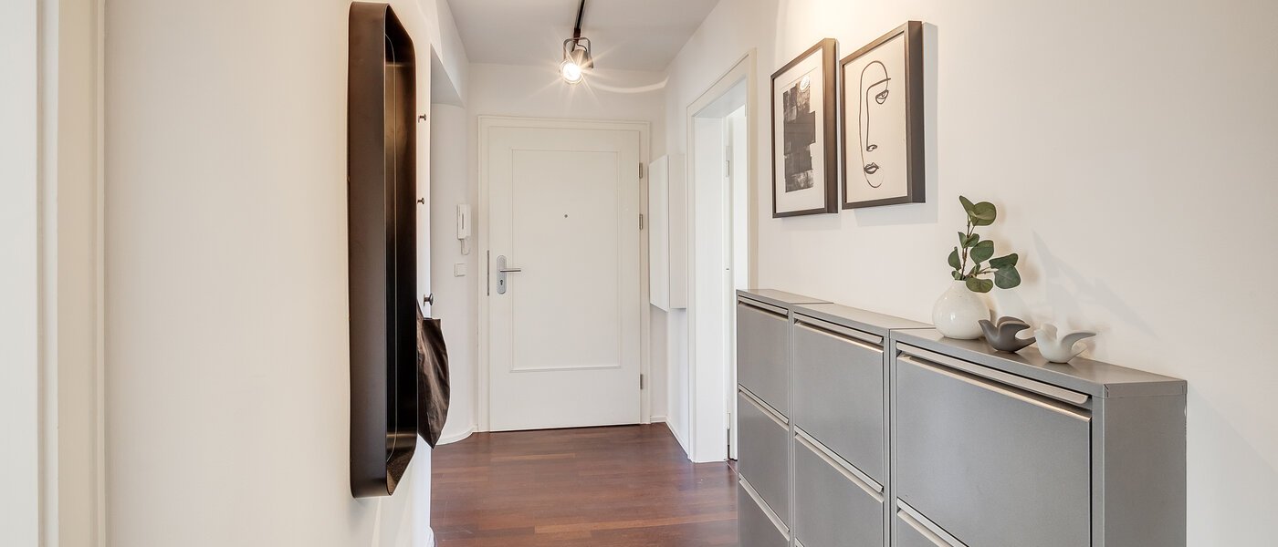 apartment München Schwabing 03 hall 12071