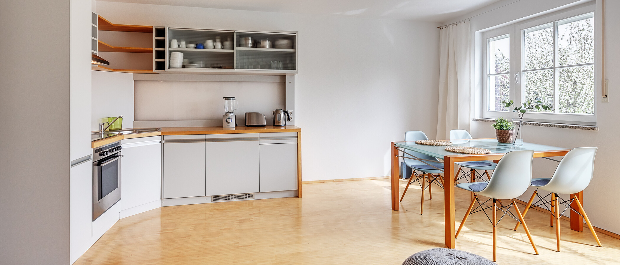 apartment München Trudering 03 living area 12077