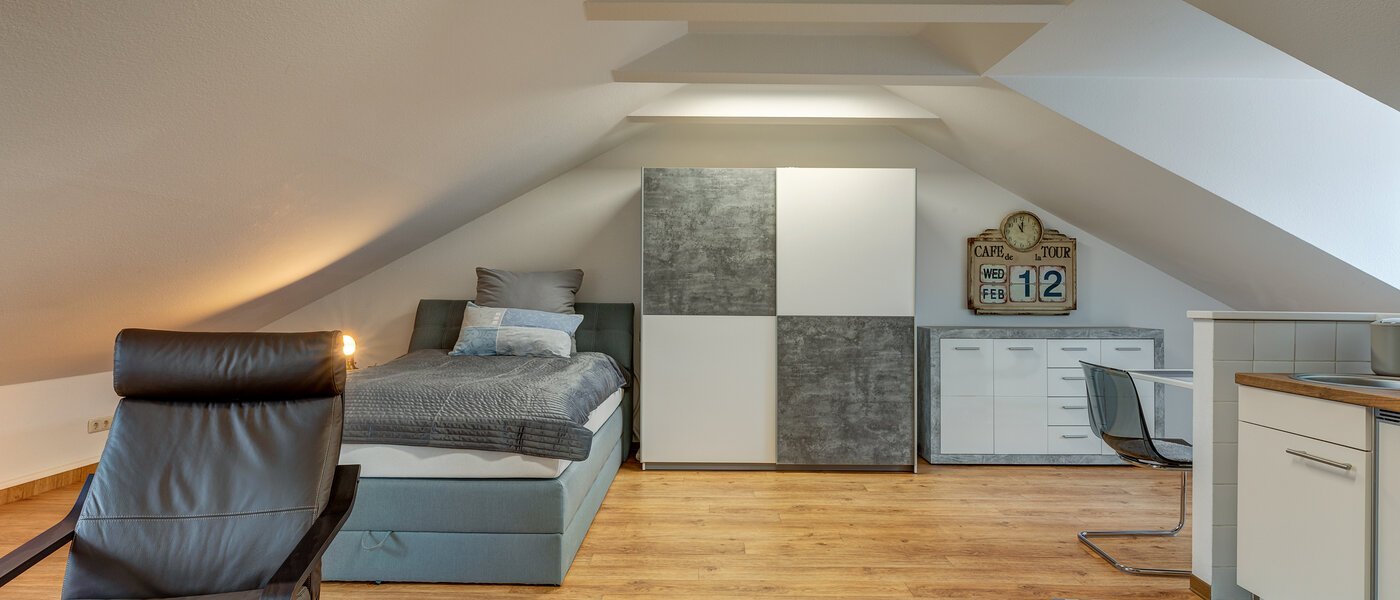 attic apartment München Au 03 living area 12102