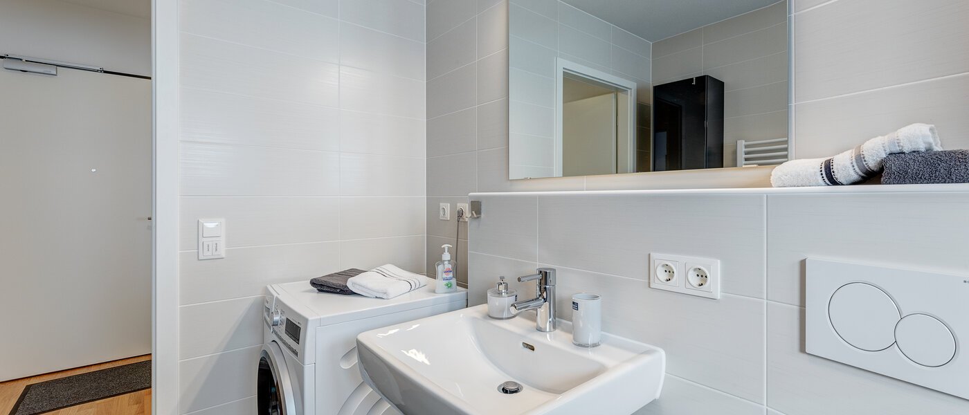 apartment München Giesing 02 bathroom 12147