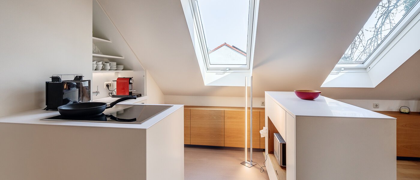 attic apartment München Großhadern 04 kitchen 12176