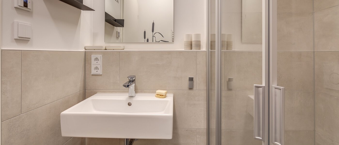 apartment München Thalkirchen 01 bathroom 12190