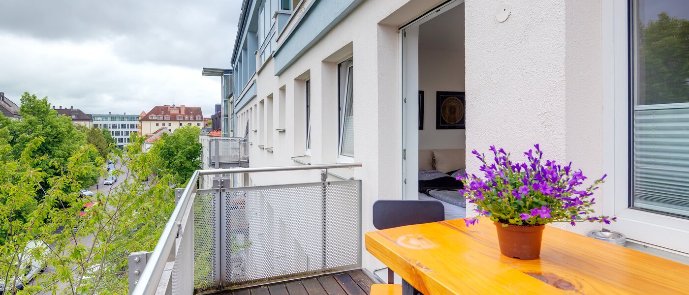 apartment München Westpark 01 balcony 12215