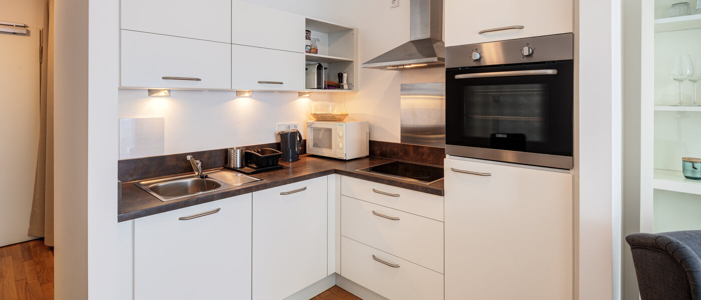 apartment München Moosach 01 kitchen 12221