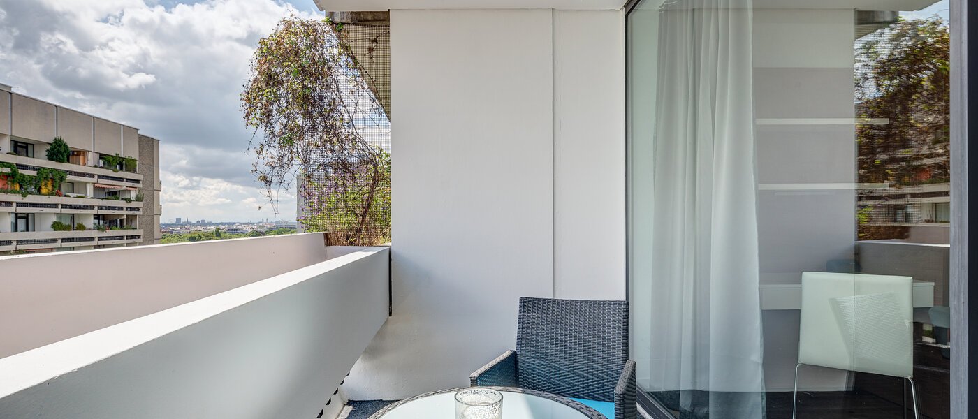 apartment München Schwabing-West 02 balcony 12225