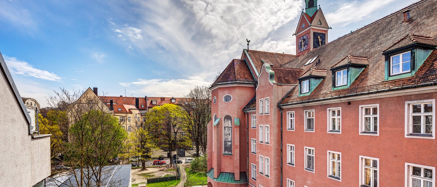 attic apartment München Lehel 01 view 12257