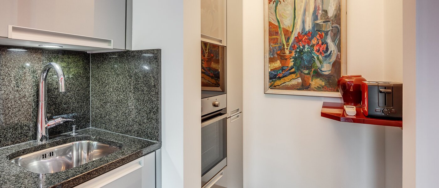 apartment München Herzogpark 04 kitchen 12265