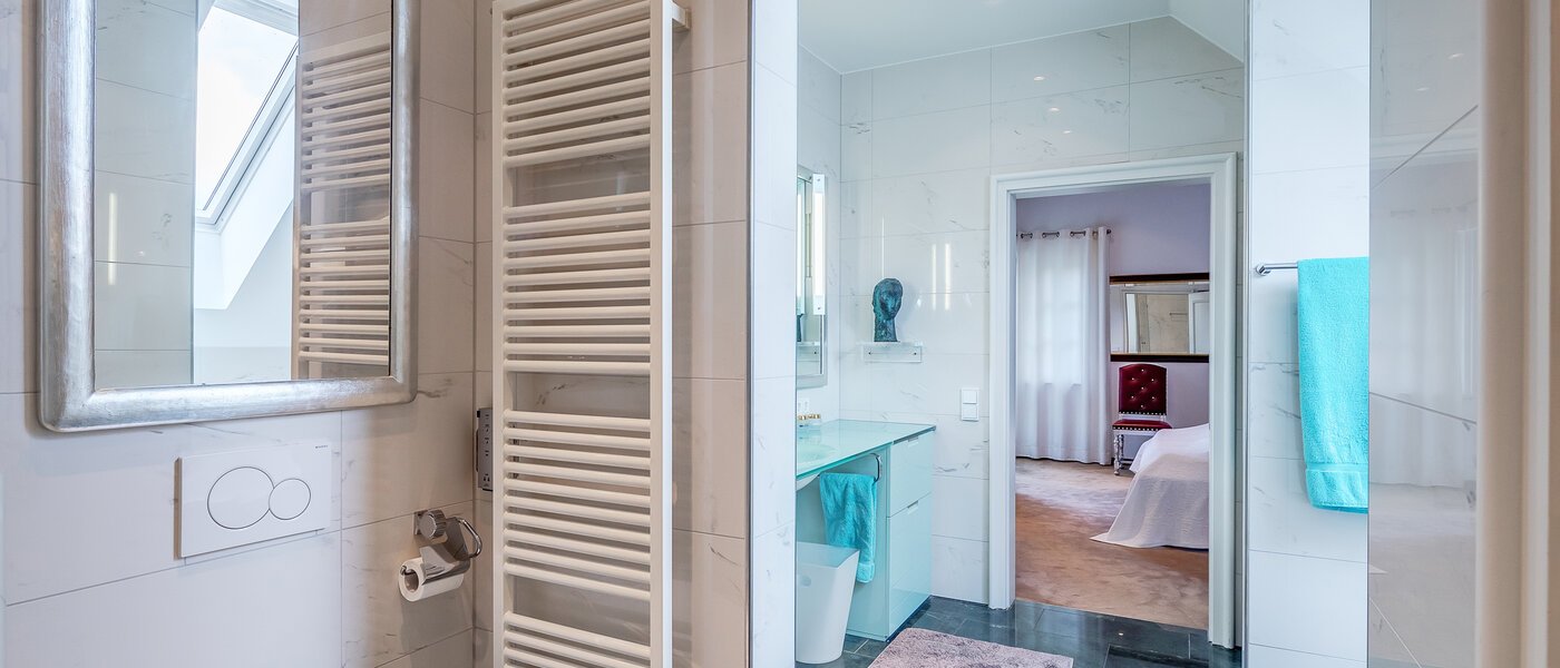 apartment München Herzogpark 05 bathroom 12265