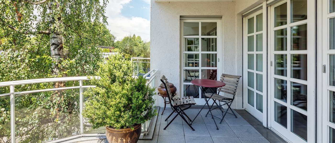apartment München Herzogpark 01 balcony 12265