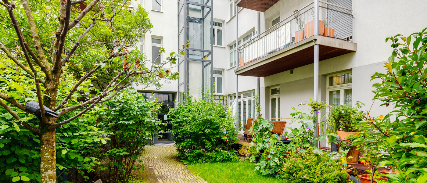 apartment München Haidhausen 02 inner courtyard  12266