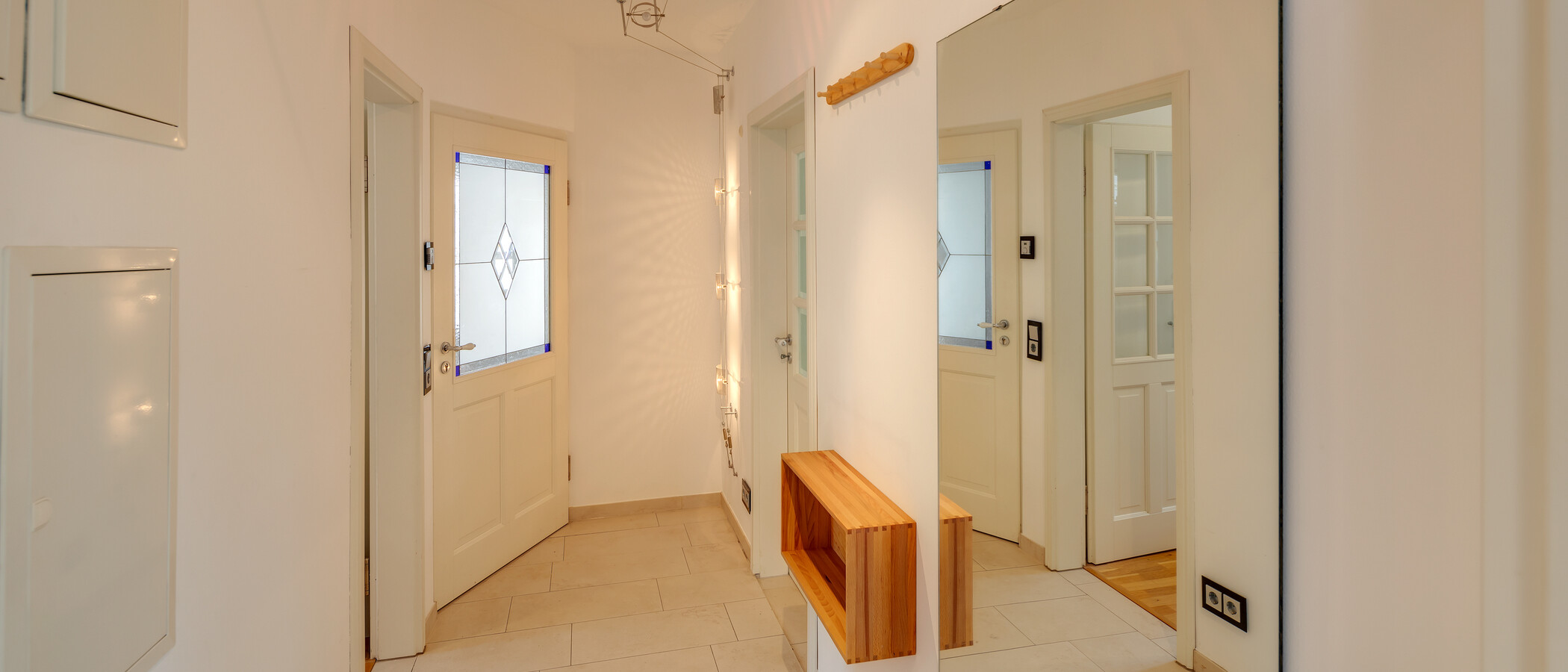 apartment München Moosach 02 hall 12283
