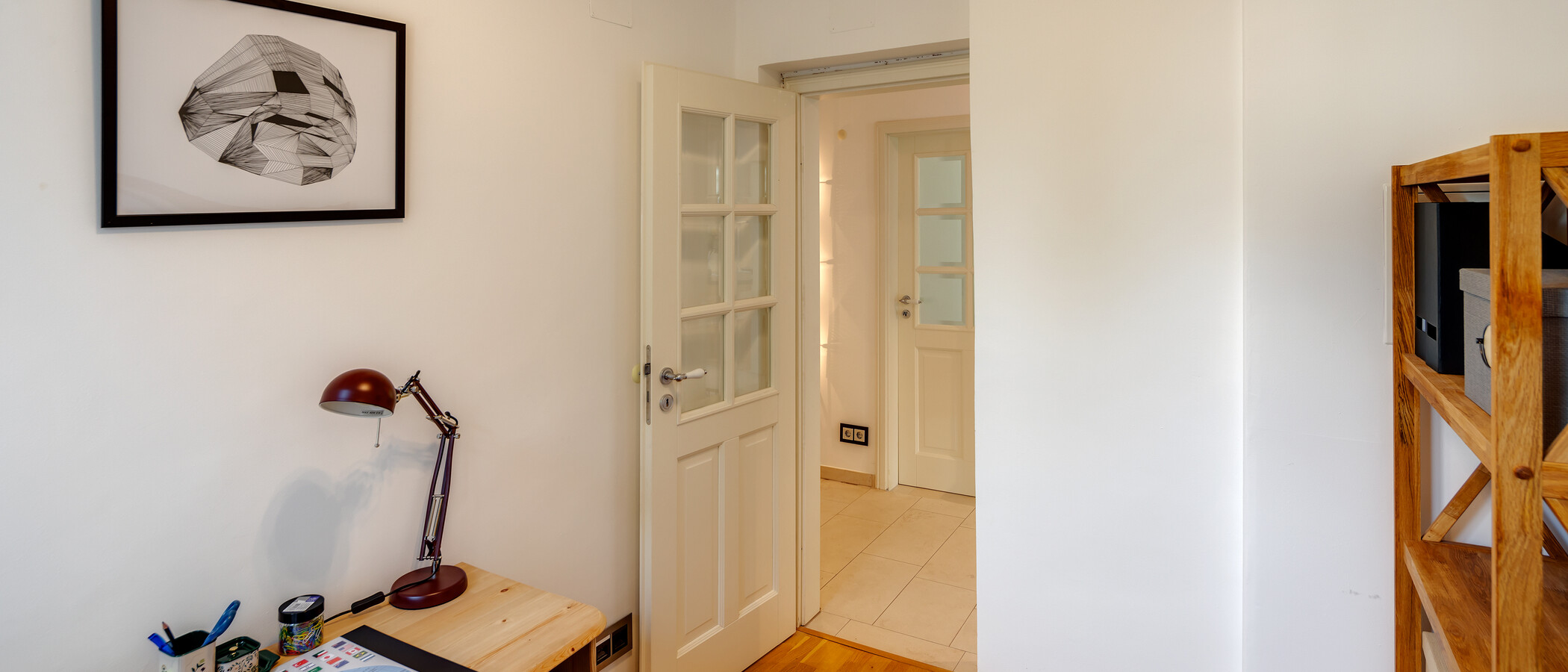 apartment München Moosach 02 office 12283