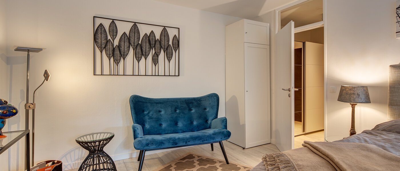 apartment München Schwabing-West 04 living area 12284