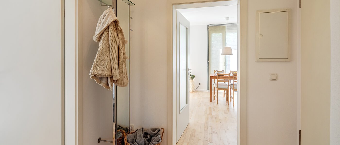 apartment with garden 	 München Messestadt Riem 02 hall 12287