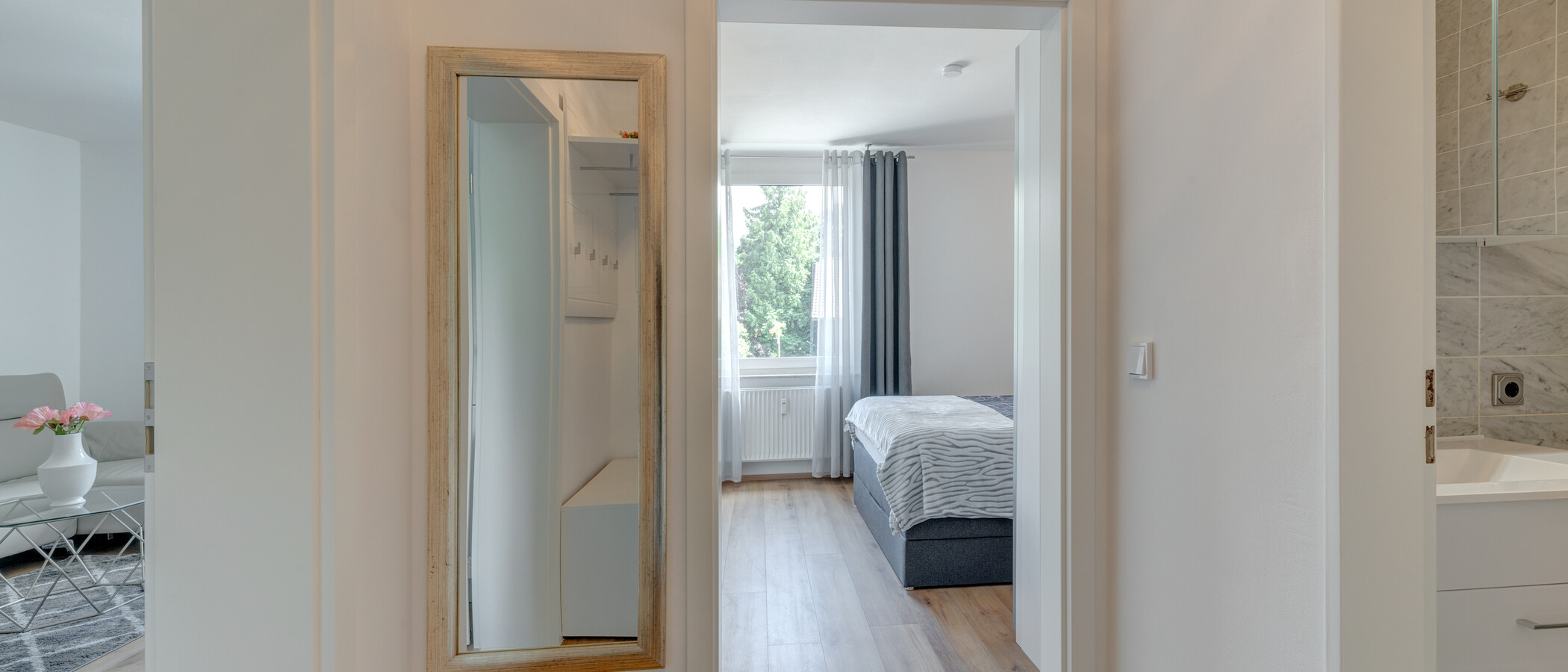 apartment München Bogenhausen 02 hall 12300