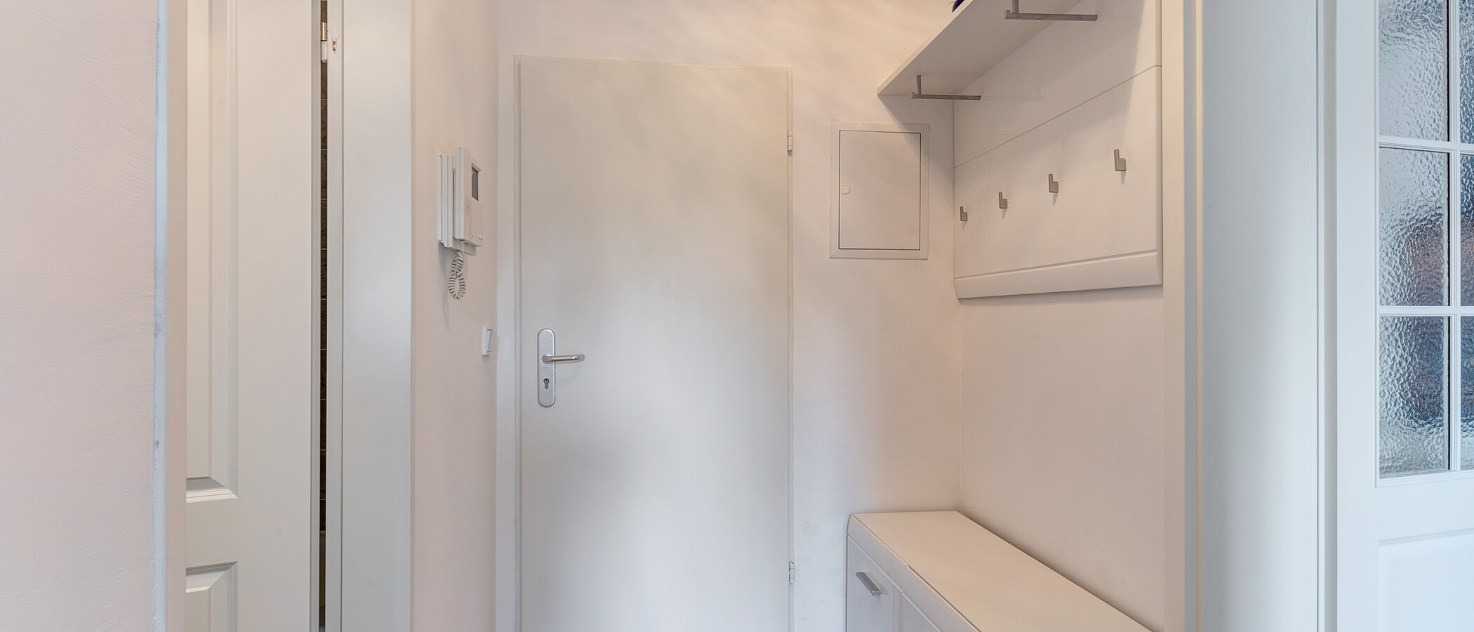 apartment München Bogenhausen 03 hall 12300