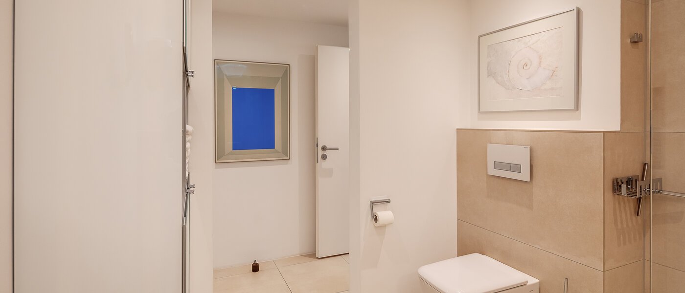 maisonette München Cosimapark 04 bathroom 12301