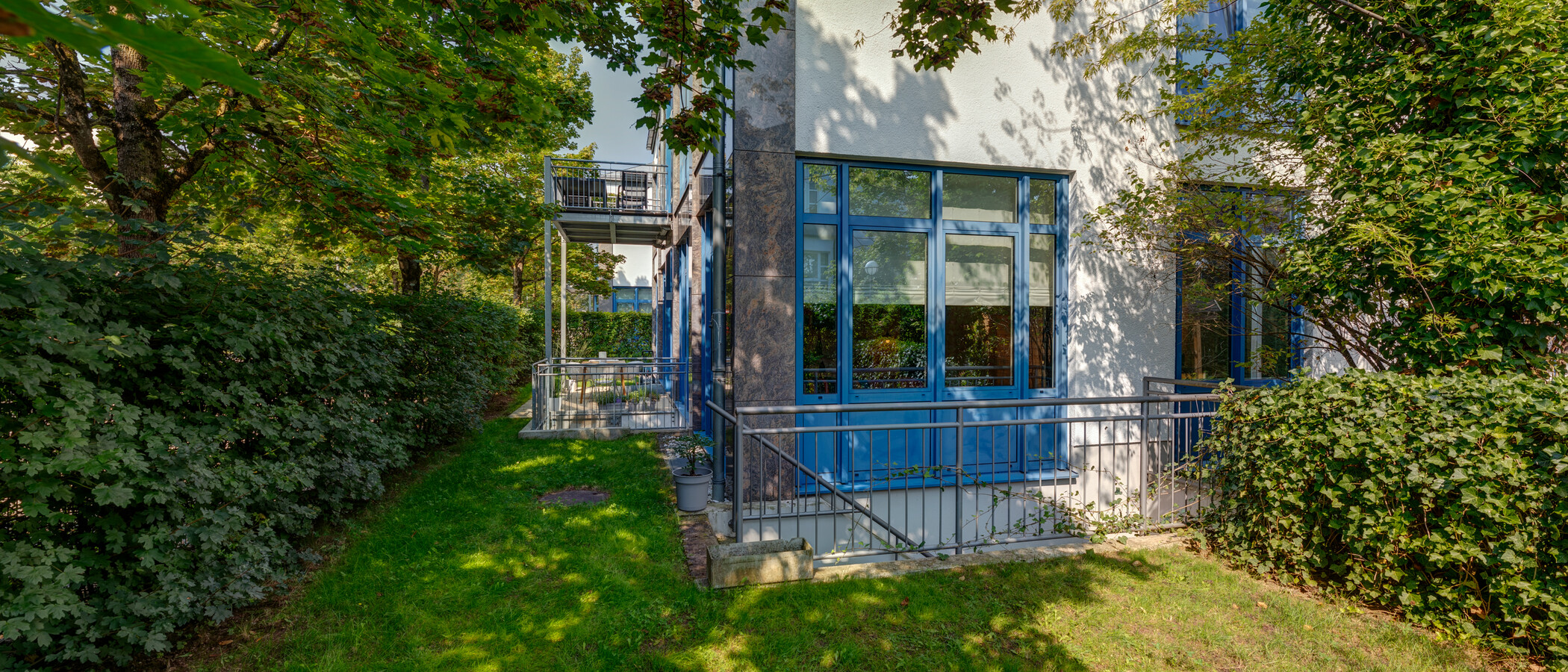 apartment Unterföhring 01 garden 12308