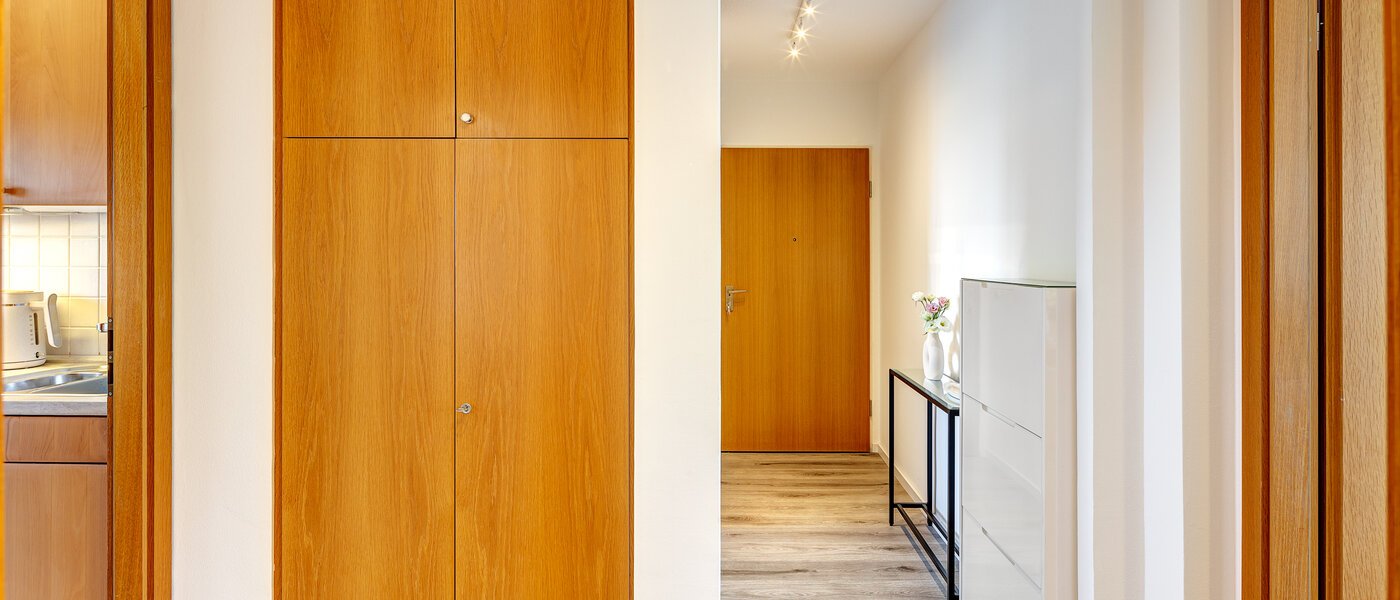 apartment München Moosach 01 hall 12317