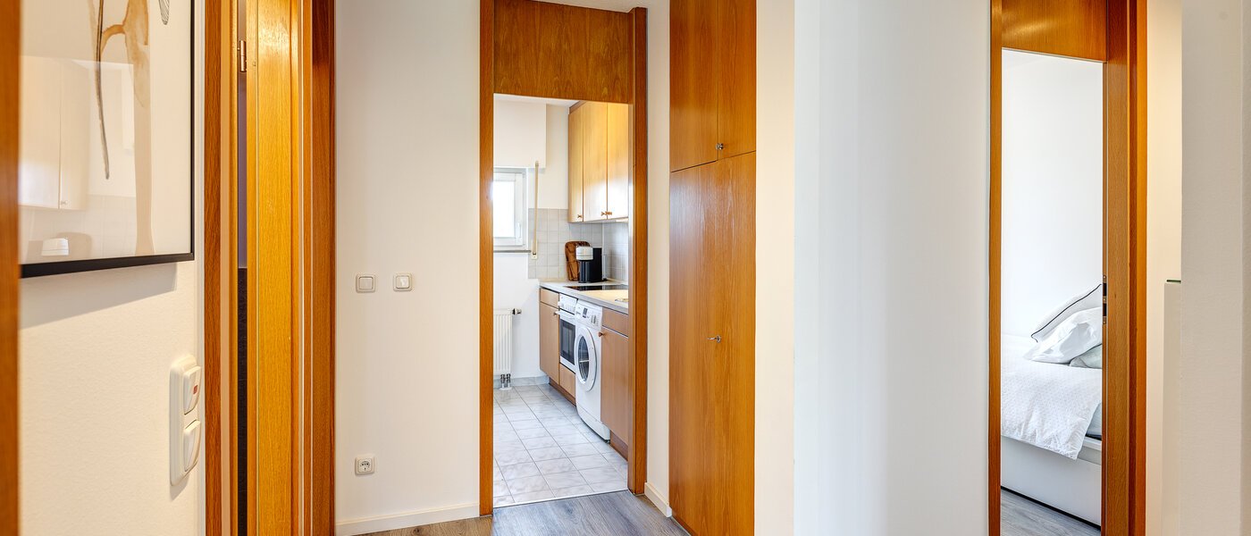 apartment München Moosach 03 hall 12317