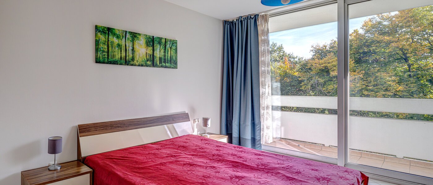 apartment München Arabellapark 01 1. bedroom 12322