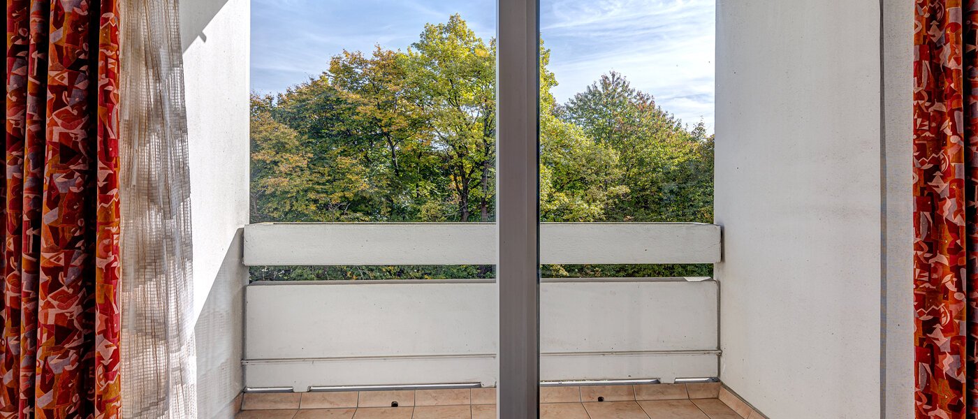 apartment München Arabellapark 01 3. balcony 12322