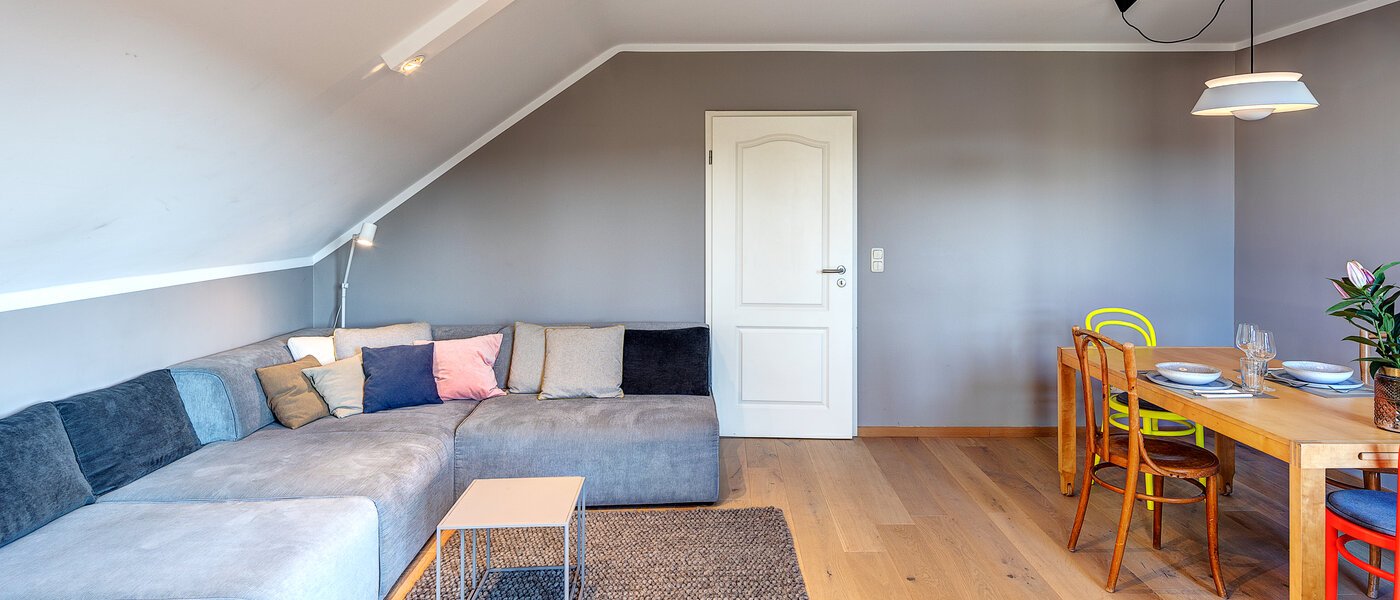 attic apartment München Obergiesing 02 living area 12328