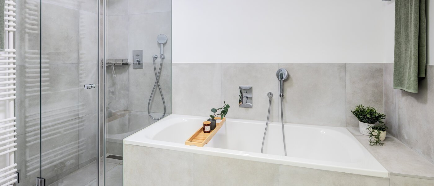 apartment München Pasing 01 1. bathroom 12332