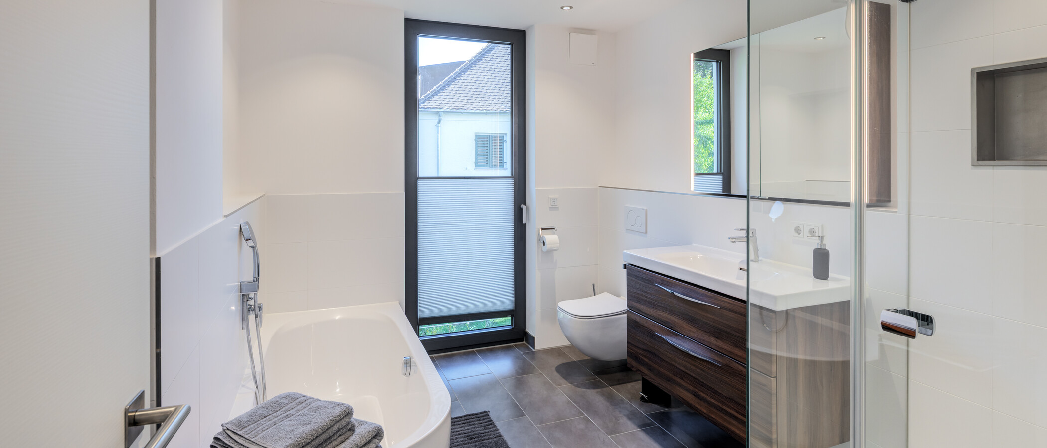 apartment München Pasing 01 bathroom 12344
