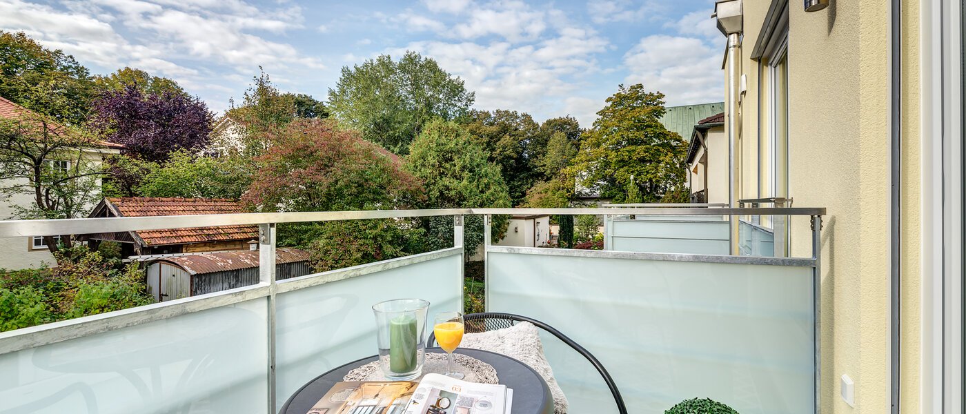 studio München Sendling 02 balcony 12359
